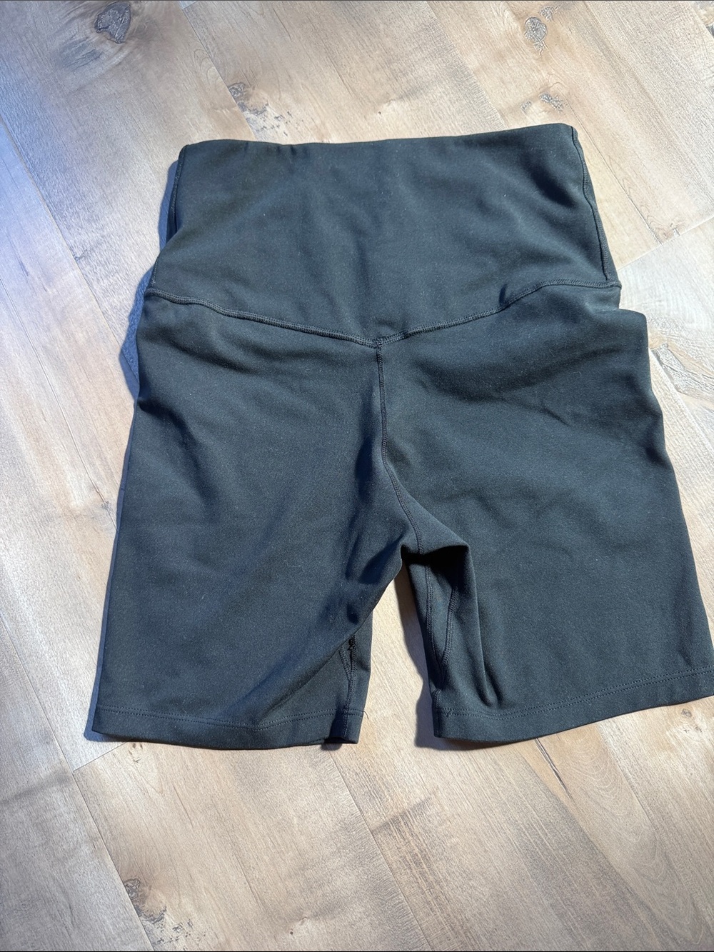 Nike Black High-Rise Bike Shorts with White Swoosh - Picture 5 of 5